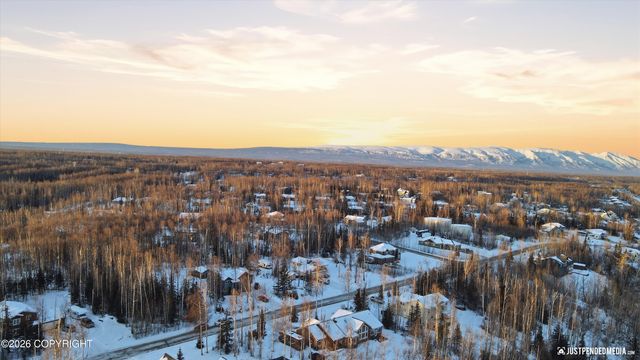 7060 W Moose Ridge Circle, Wasilla, AK 99623