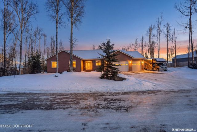 7060 W Moose Ridge Circle, Wasilla, AK 99623