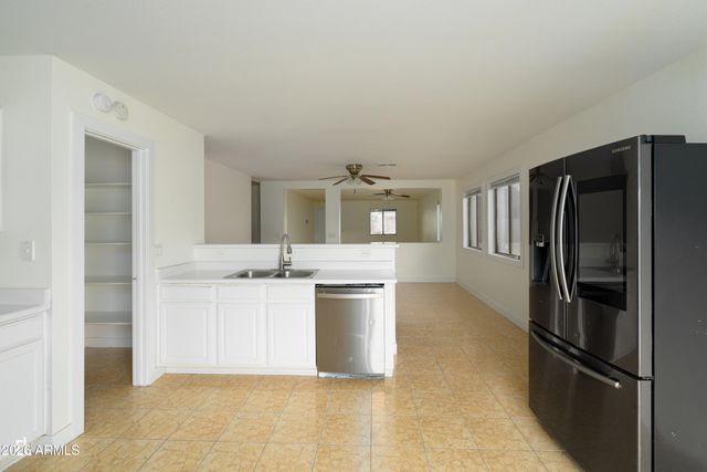 11825 W EDGEMONT Avenue, Avondale, AZ 85392