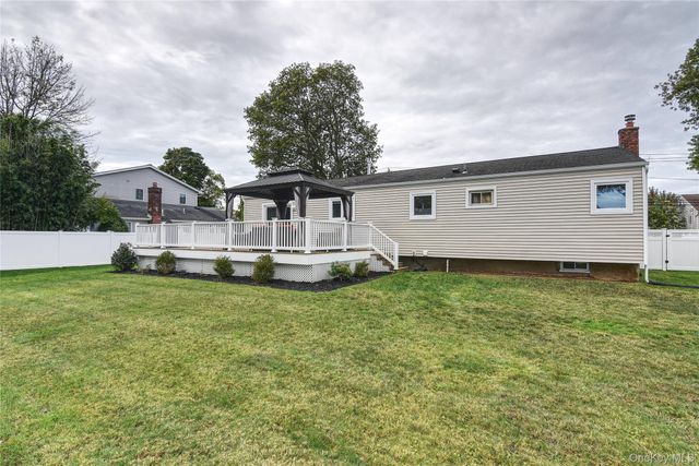 2287 Feuereisen Avenue, Ronkonkoma, NY 11779