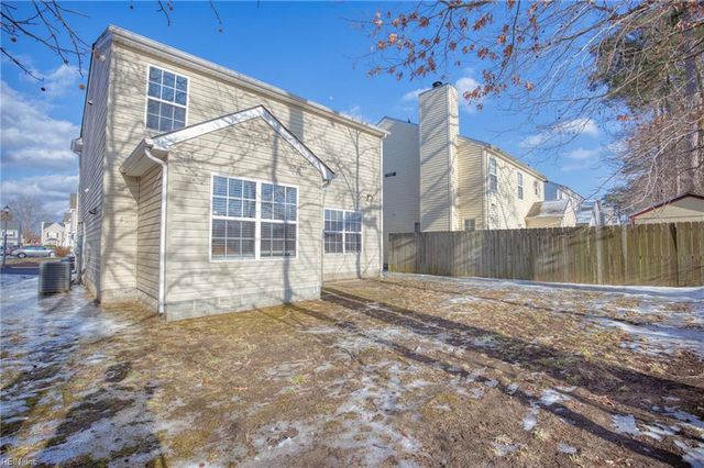 296 Bradmere LOOP, Newport News, VA 23608