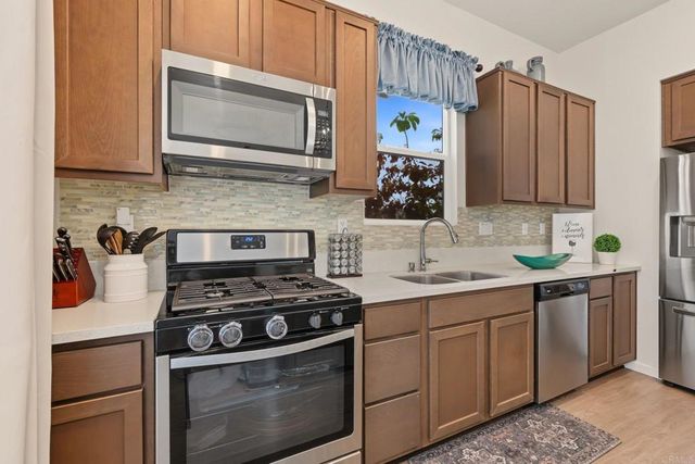 2034 Luzon Lane 7, Chula Vista, CA 91915
