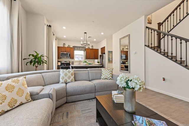 2034 Luzon Lane 7, Chula Vista, CA 91915