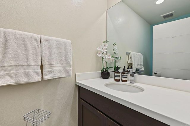 2034 Luzon Lane 7, Chula Vista, CA 91915