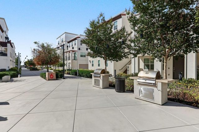 2034 Luzon Lane 7, Chula Vista, CA 91915