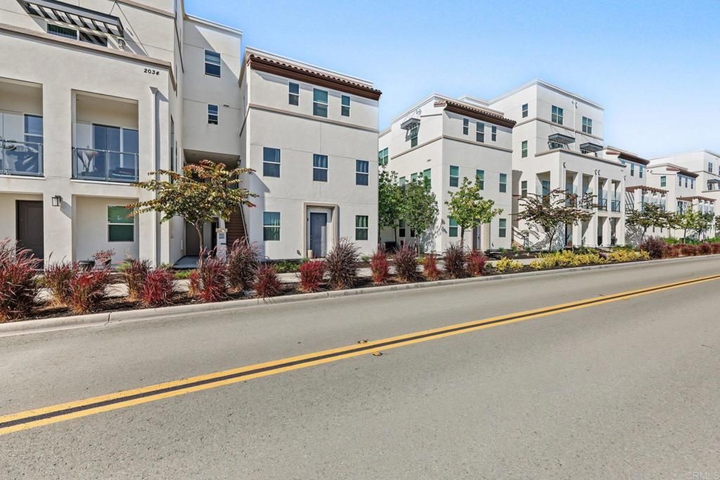 2034 Luzon Lane 7, Chula Vista, CA 91915