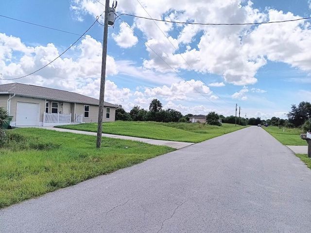 100 FLANDERS ST, Port Charlotte, FL 33954
