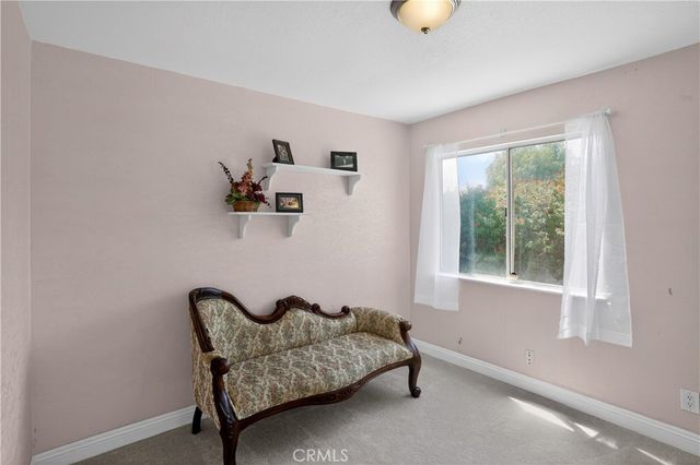 2081 Country Hills Lane, Riverside, CA 92503