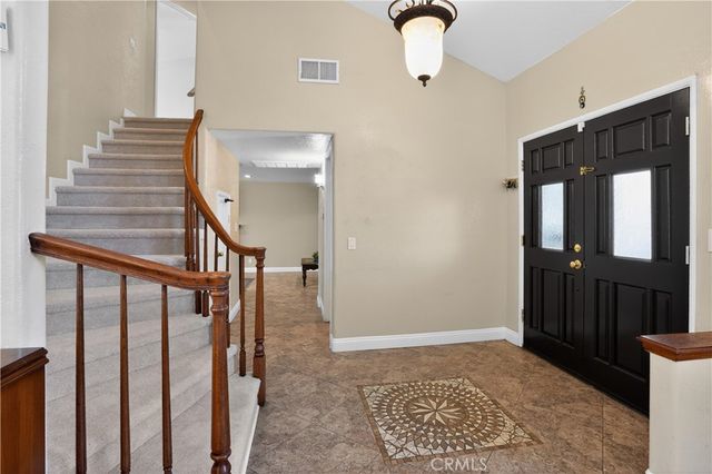 2081 Country Hills Lane, Riverside, CA 92503