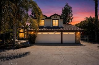 2081 Country Hills Lane, Riverside, CA 92503