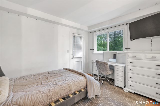 190 Beaver Dam Access Road, Stratford, CT 06614