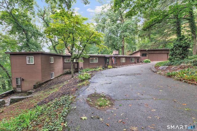 190 Beaver Dam Access Road, Stratford, CT 06614