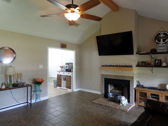 1991 St Louis Canal Road, Houma, LA 70364