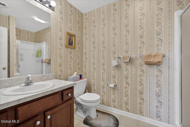 1200 Hillside Avenue Apt 607, Niskayuna, NY 12309
