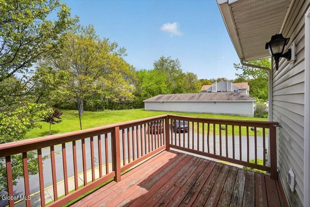 1200 Hillside Avenue Apt 607, Niskayuna, NY 12309