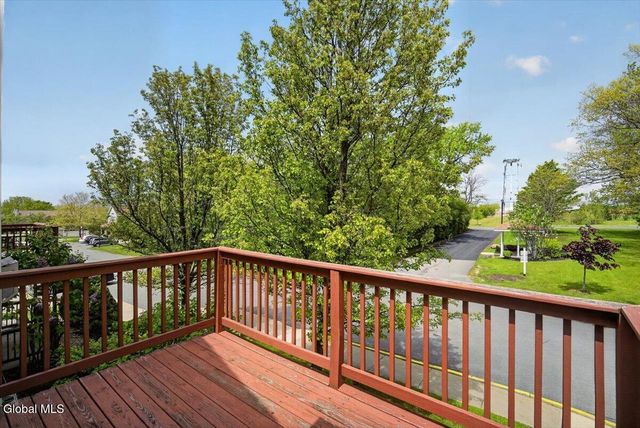 1200 Hillside Avenue Apt 607, Niskayuna, NY 12309