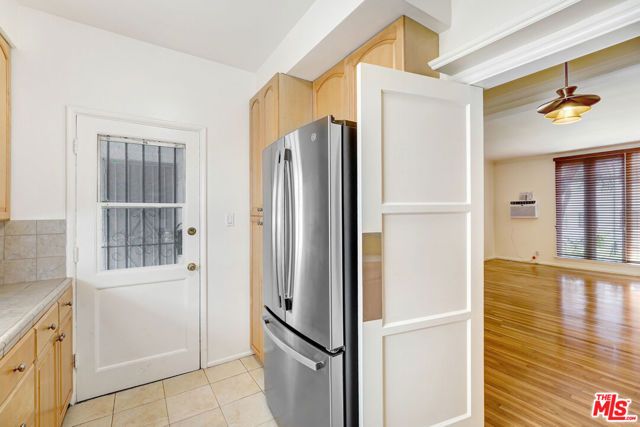 1235 N Crescent Heights Boulevard 3, West Hollywood, CA 90046