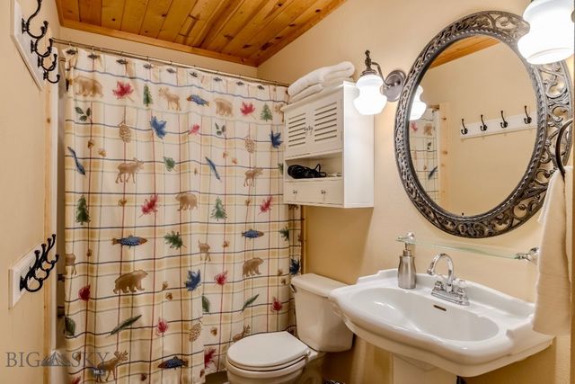 4213 S Shoshone Road, Island Park, ID 83429