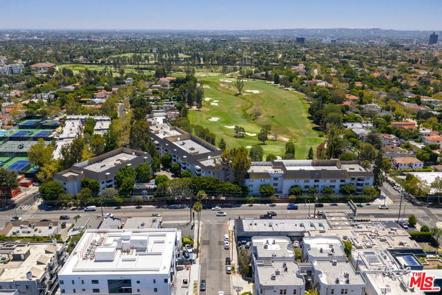 710 N Hudson Avenue, Los Angeles, CA 90038