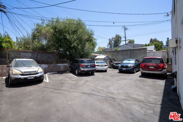 710 N Hudson Avenue, Los Angeles, CA 90038