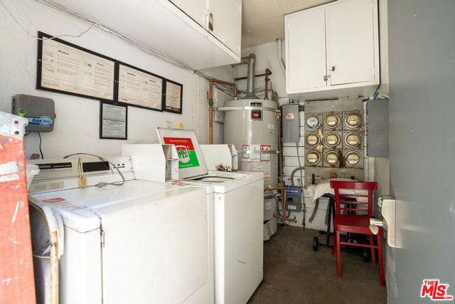 710 N Hudson Avenue, Los Angeles, CA 90038