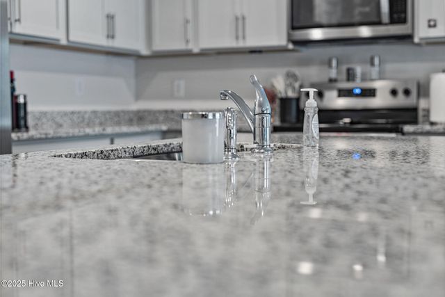 1423 N Wilshire Court, Kinston, NC 28504