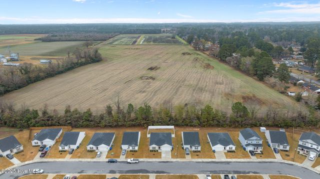 1423 N Wilshire Court, Kinston, NC 28504