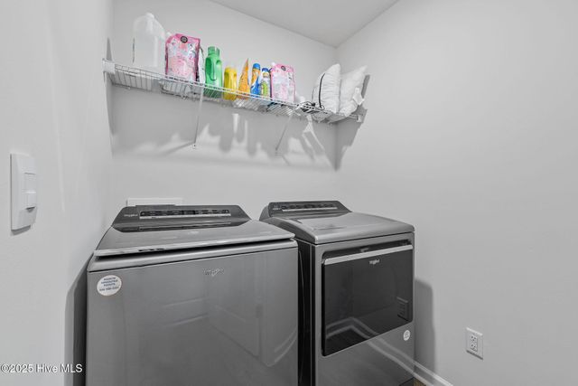 1423 N Wilshire Court, Kinston, NC 28504