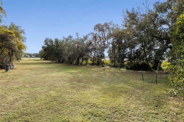 415 REGATTA DRIVE, Groveland, FL 34736