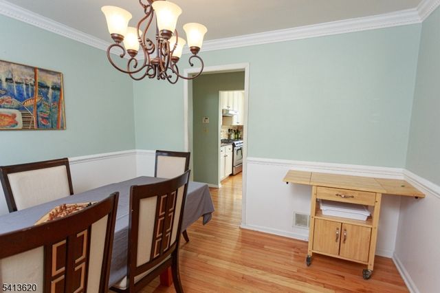 6 Robeson Rdg, Oxford Twp., NJ 07863