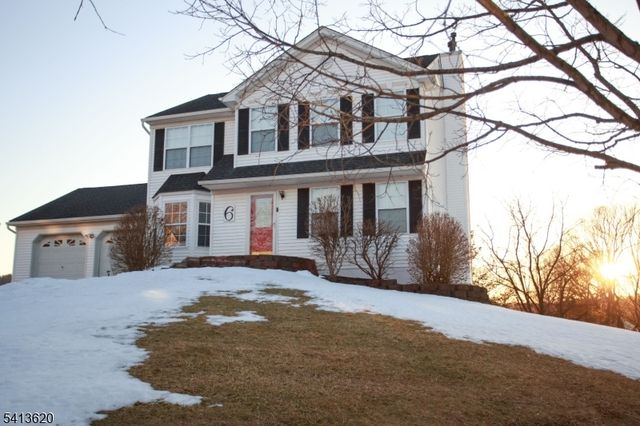 6 Robeson Rdg, Oxford Twp., NJ 07863