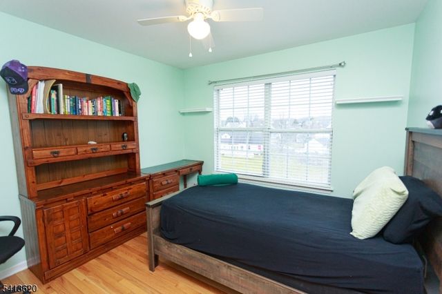 6 Robeson Rdg, Oxford Twp., NJ 07863