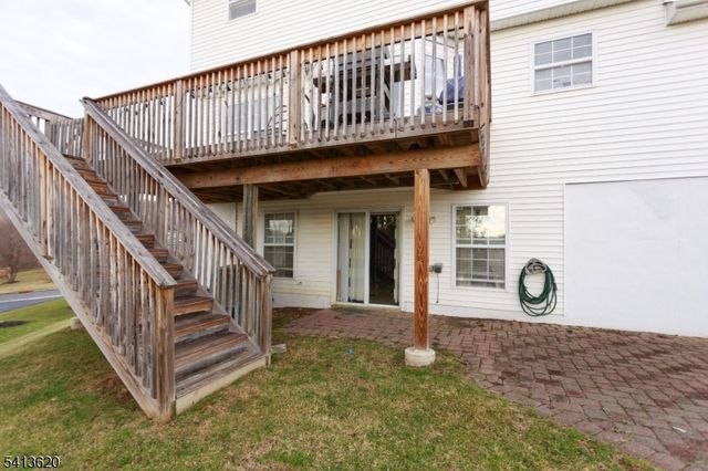 6 Robeson Rdg, Oxford Twp., NJ 07863