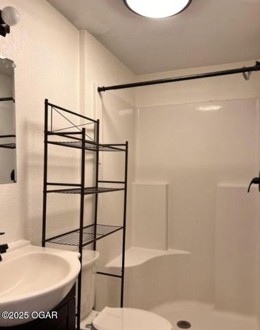 2321 S Picher Avenue, Joplin, MO 64804