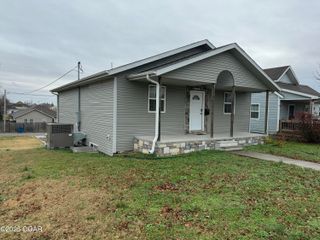 2321 S Picher Avenue, Joplin, MO 64804
