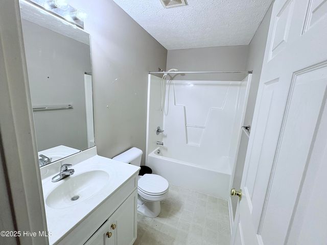 110 Sycamore Drive, Jacksonville, NC 28546