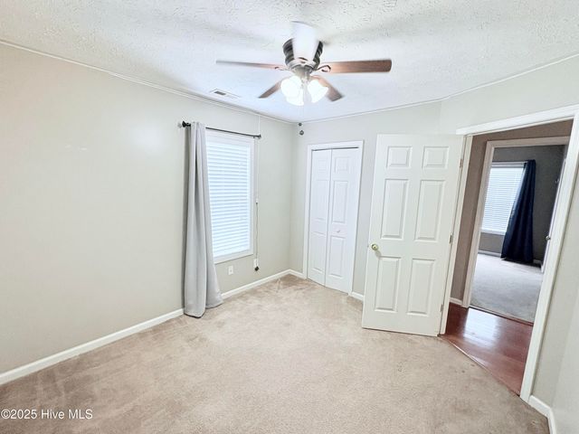 110 Sycamore Drive, Jacksonville, NC 28546