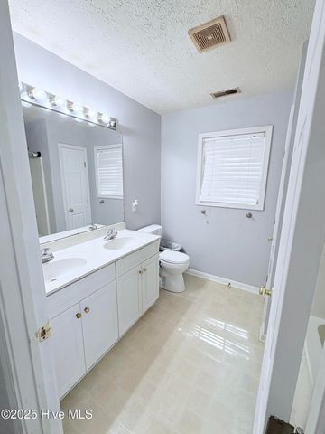 110 Sycamore Drive, Jacksonville, NC 28546