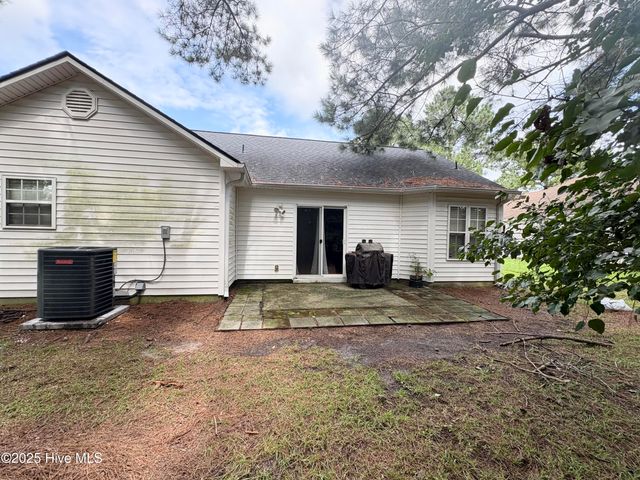 110 Sycamore Drive, Jacksonville, NC 28546