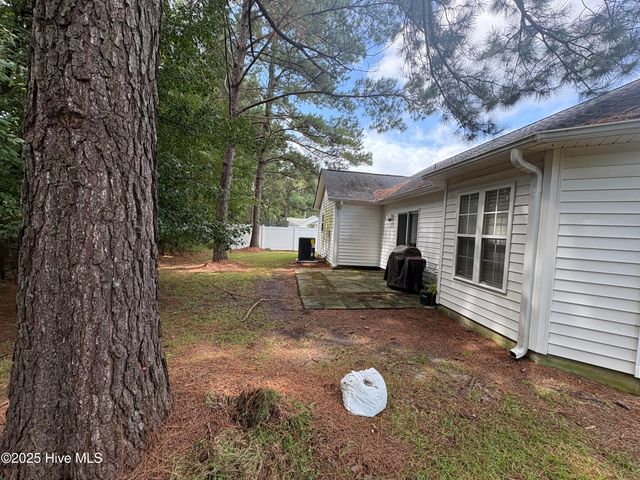 110 Sycamore Drive, Jacksonville, NC 28546