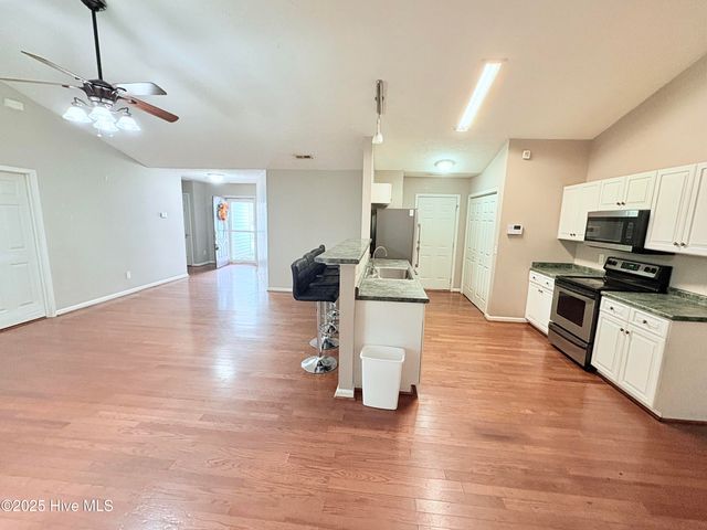 110 Sycamore Drive, Jacksonville, NC 28546