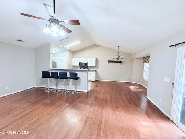 110 Sycamore Drive, Jacksonville, NC 28546