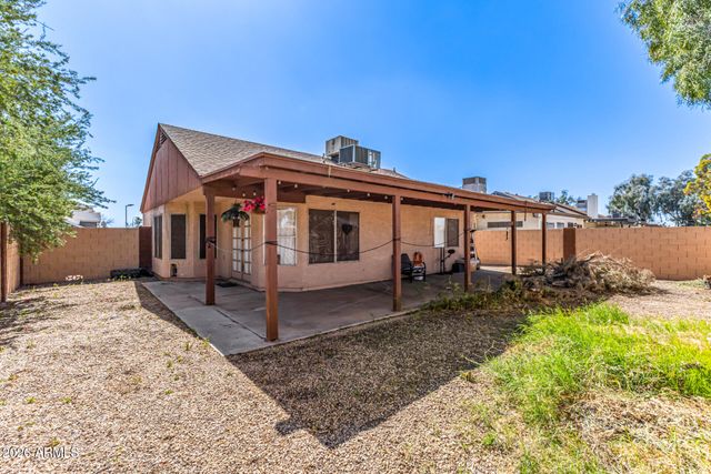 6530 W NORTH Lane, Glendale, AZ 85302