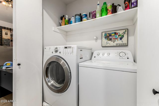 6530 W NORTH Lane, Glendale, AZ 85302