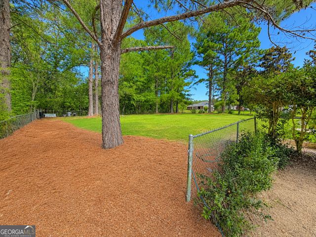 2005 Parkway Place Drive, Statesboro, GA 30458