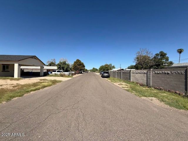 17601 N 22ND Place, Phoenix, AZ 85022