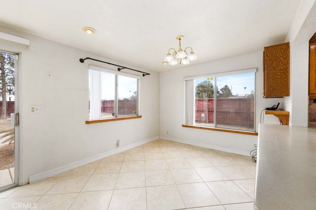 6818 W Avenue A2, Lancaster, CA 93536