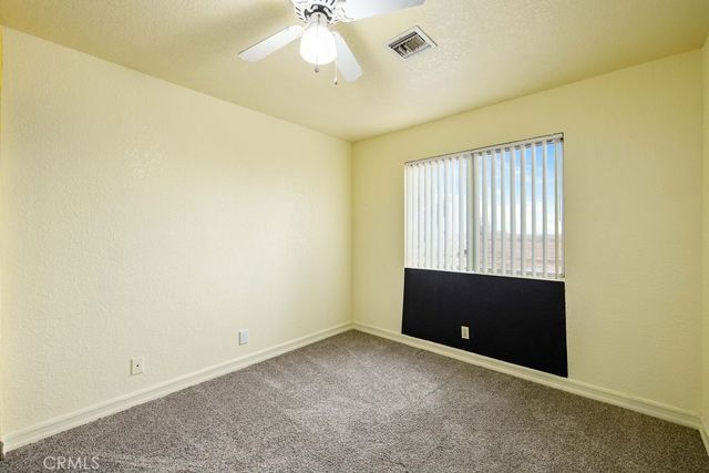 6818 W Avenue A2, Lancaster, CA 93536