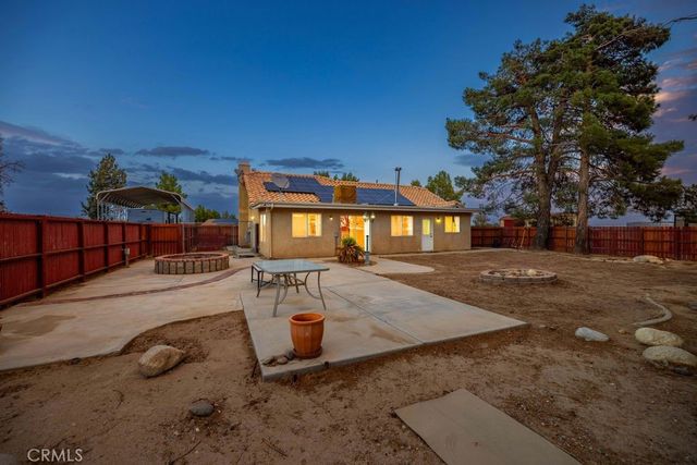 6818 W Avenue A2, Lancaster, CA 93536