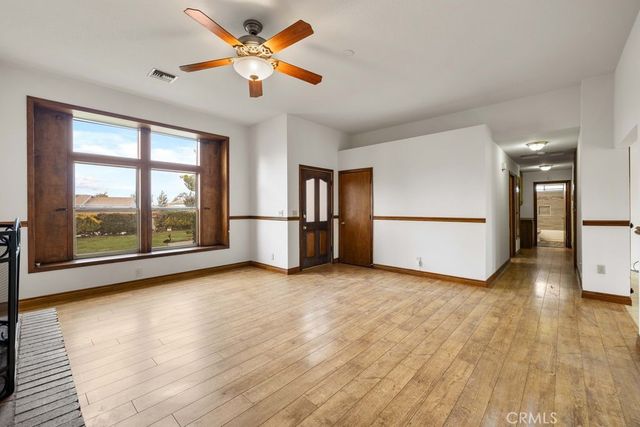 6818 W Avenue A2, Lancaster, CA 93536